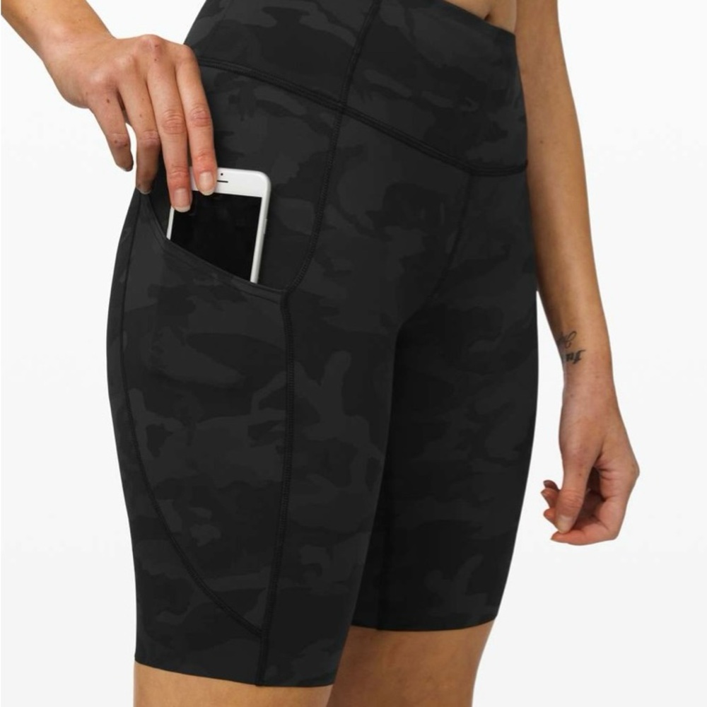 Lululemon Fast and Free 5 pocket High-Rise Short 10” - NWT - size 6